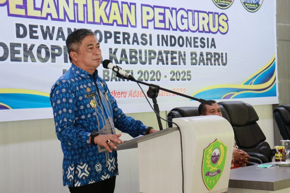 Sekda Hadiri Pelantikan Pengurus Dekopinda Barru