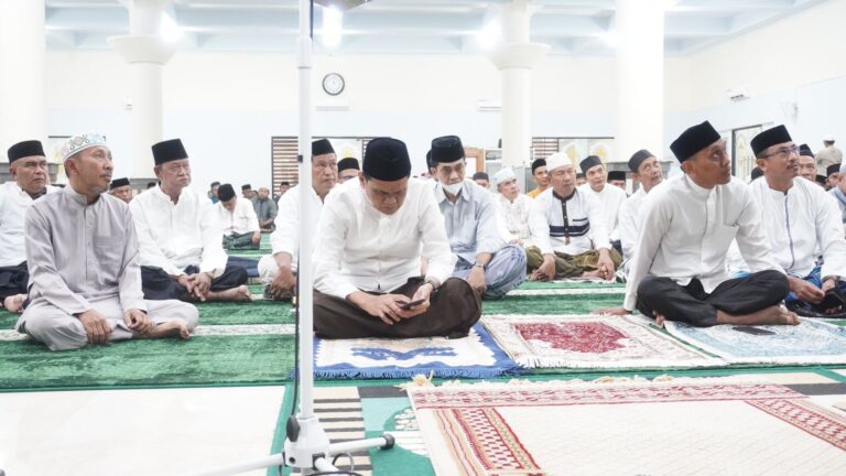 Bupati Barru Apresiasi Panitia Pelaksana Tahun Baru Islam 1444 Bupati Barru Apresiasi Panitia Pelaksana Tahun Baru Islam 1444 H