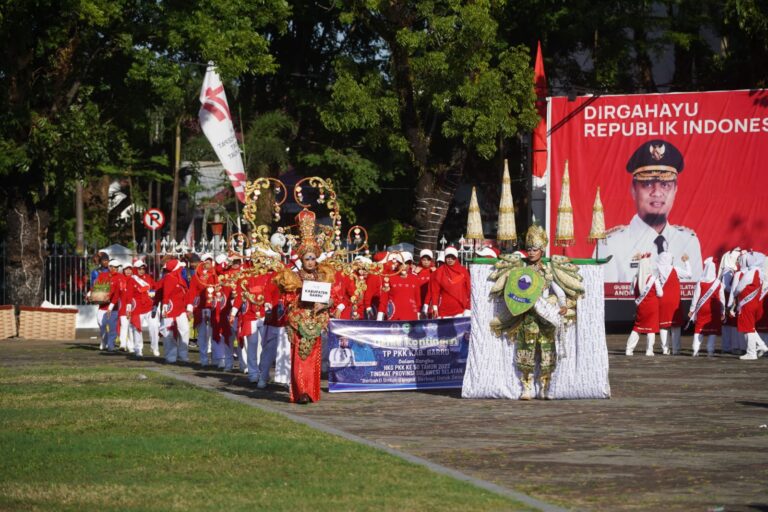 PKK Kabupaten Barru Ikut Meriahkan HKG Sulsel Ke-50