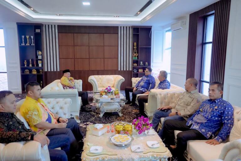 Ketua TP.PKK Barru Hasnah Syam Bersama BKKBN Provinsi Gelar Kampanye Percepatan Penurunan Stunting di Desa Nepo