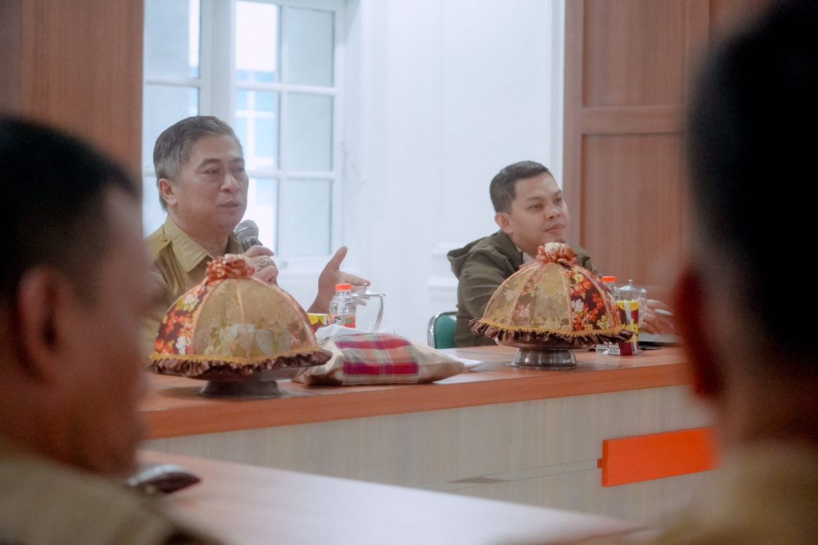 Bupati Barru Gelar Coffe Morning dengan Pimpinan OPD