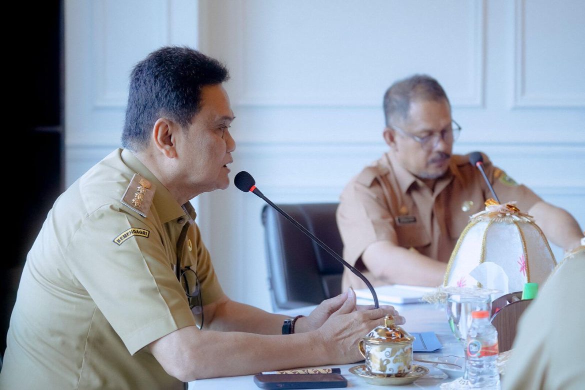 Bupati Barru Pimpin Rakor Evaluasi dan Persiapan Penilaian KLA Tahun 2023