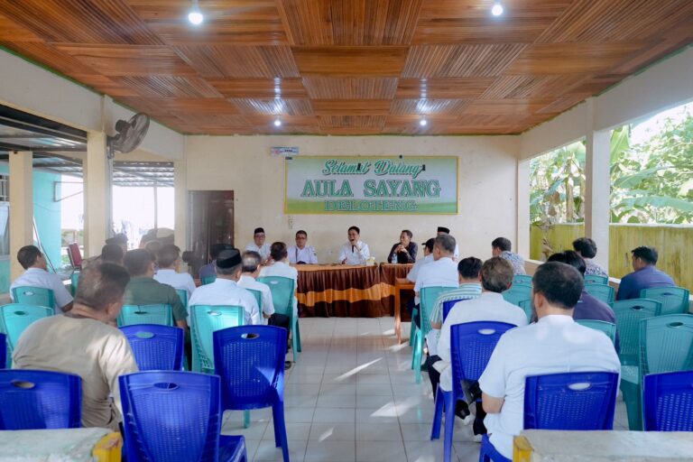 Bupati Bersama Masyarakat Rembuk dalam Rangka Rencana Pembangunan Jembatan Pesse