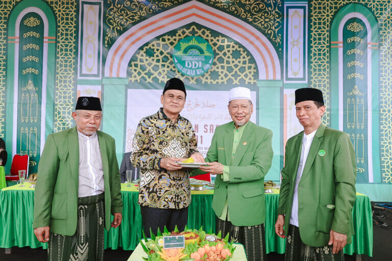 Bupati Barru: Selamat Milad AG Gurutta Prof. H. M. Farid Wadjedy, Lc.M.A