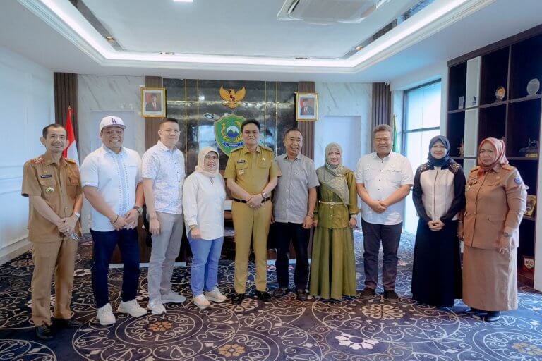 Bupati Barru Terima Kunjungan DPRD Provinsi Sulawesi Selatan di Lantai V MPP