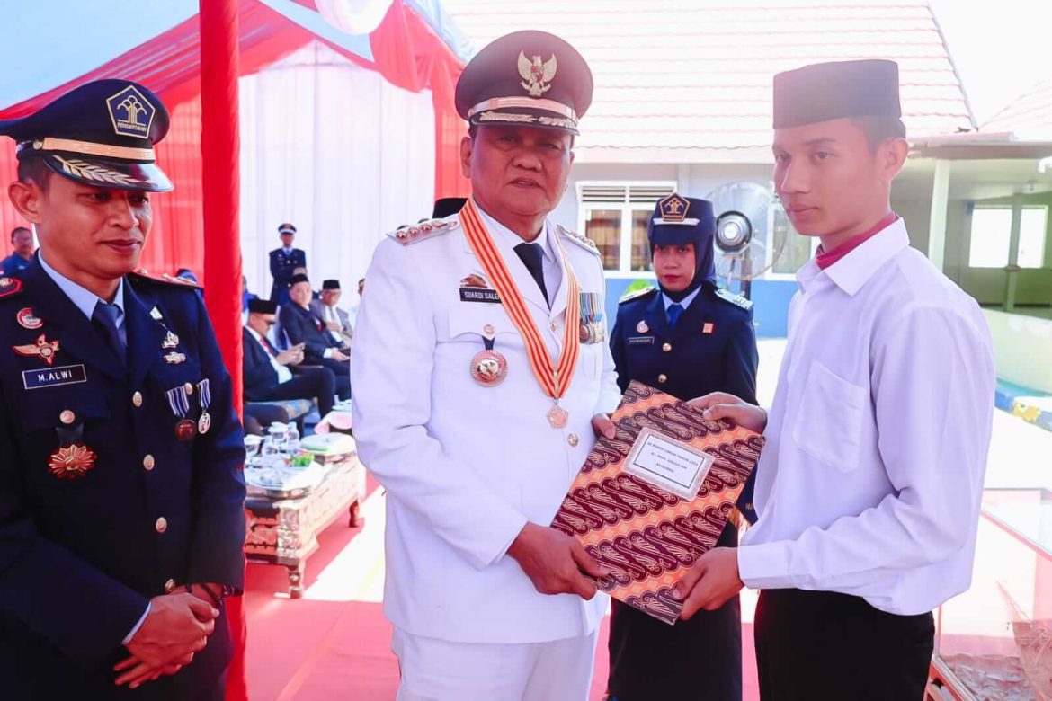 Bupati Barru Hadiri Pemberian Remisi Umum 171 Warga Binaan di Rutan Kelas IIB Barru