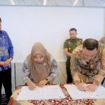 5cf3c27a898ac6b2d01cf3ecf80b83ae9249f9d0b3f309dc7e8d2311b11d9a31.0