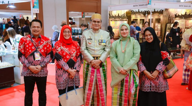 Bupati Barru Suardi Saleh Hadiri Pameran Inacraft