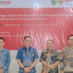Bimtek dan Konsolidasi Tim Pengelola SP4N-LAPOR, Sekda Apresiasi USAID ERAT Dan Diskominfo Barru 7432bef9f14987a5cfe60b932e6accdef0b308cb5ce06f0a2f74ac2098ff9744.0