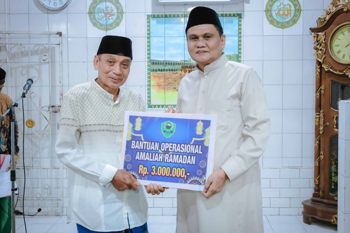 Bupati Barru Safari Ramadhan Malam ke 7 di Masjid Nurussahadah Lasinri