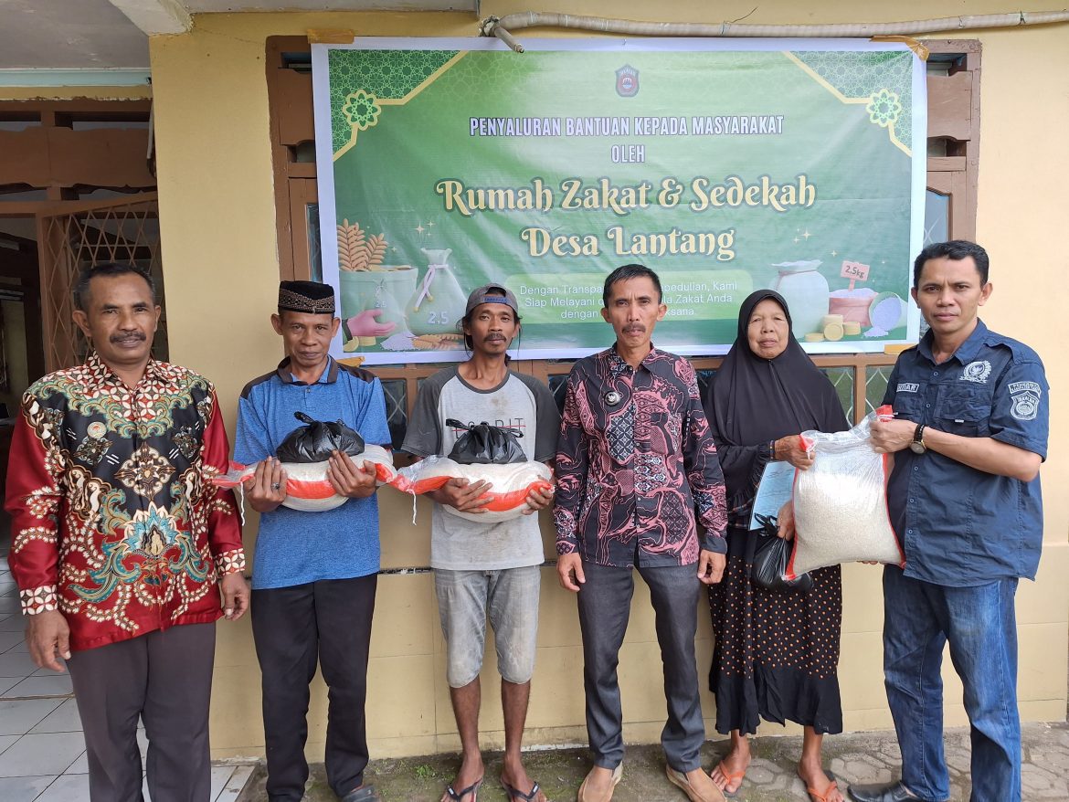 Kepala Desa Lantang Hamzah Daeng Tompo, Lakukan Pengadaan Rumah Zakat Dan Sedekah Untuk Warganya