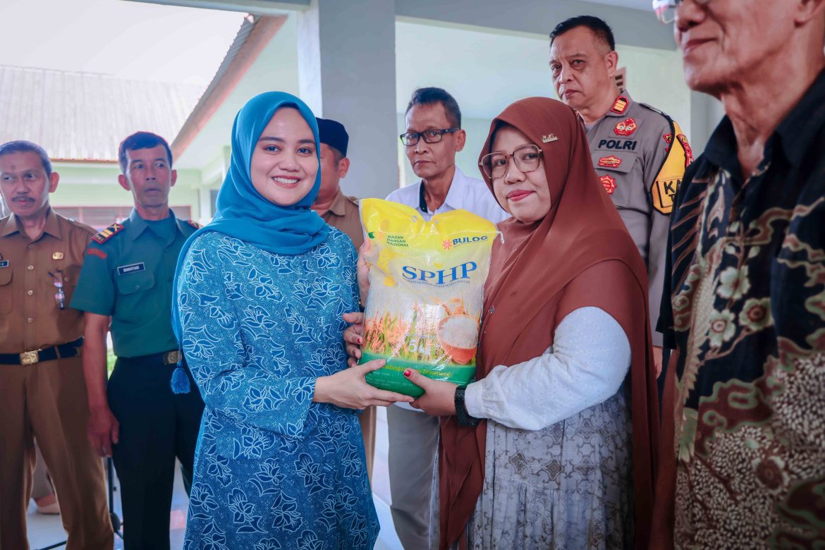 Plt.Ketua TP PKK Kab.Barru drg.Hj.Ulfah Nurul Huda Suardi,MARS Launching Gerakan Pangan Murah