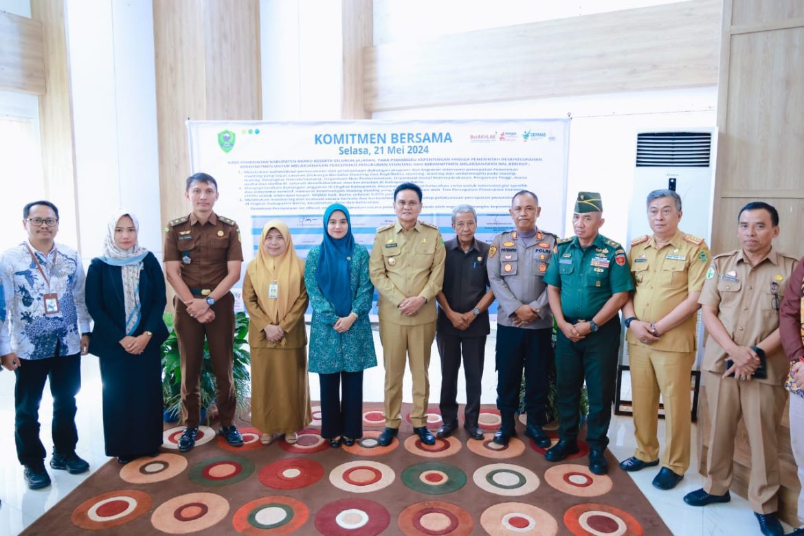 Bupati Barru Didampingi drg.Hj.Ulfah Membuka Kegiatan Rembuk Stunting