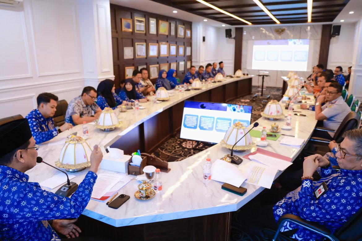 Bupati Barru Pimpin langsung Rapat Evaluasi PAD Triwulan II Tahun 2024