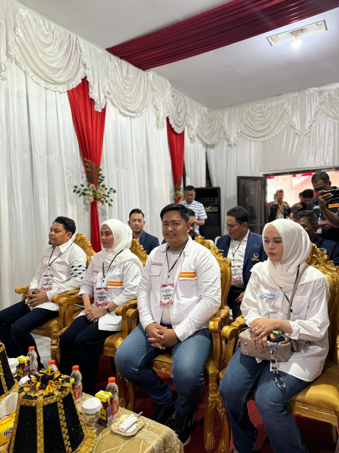 Pasangan Ulfah-MHG Merupakan Pendaftar Pertama Calon Kepala Daerah dan Wakil Kepala Daerah di KPU