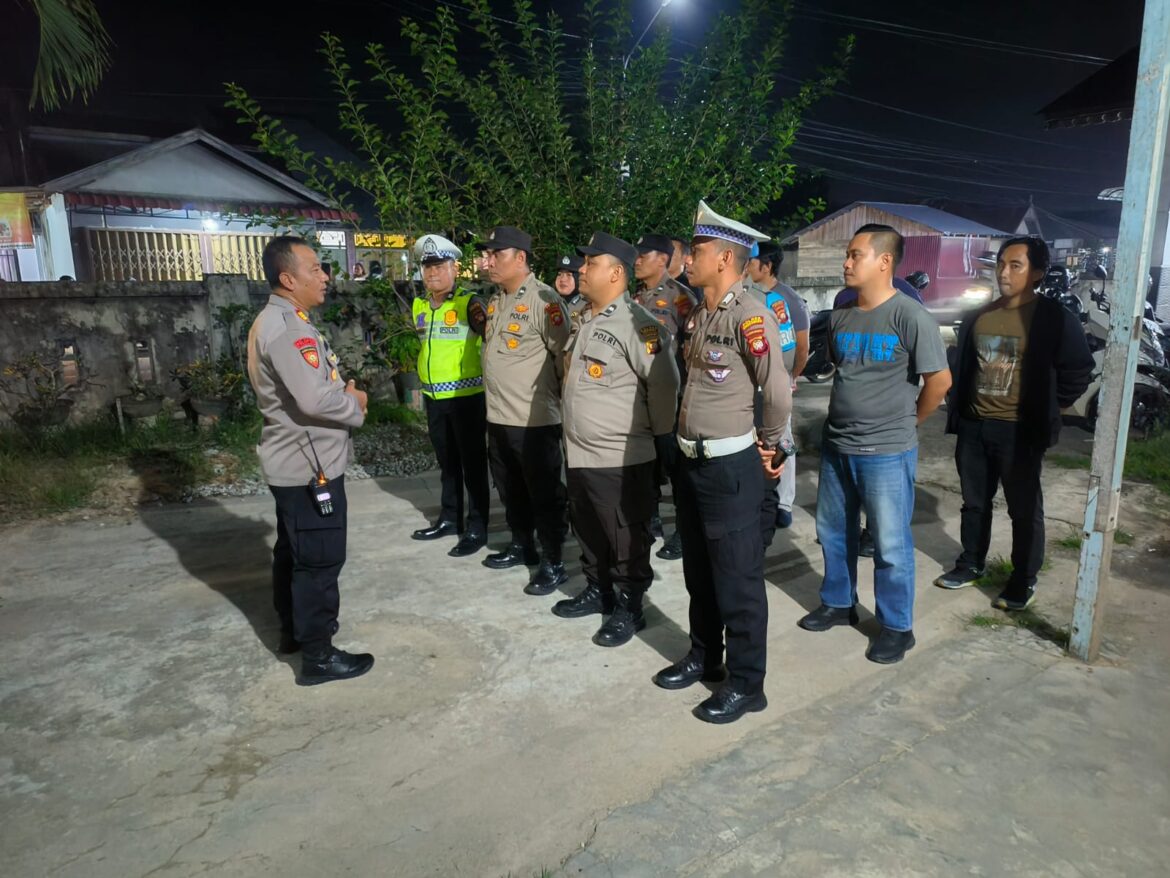 Personil OMP Polres Singkawang Lakukan Pengamanan Kampanye Paslon 02