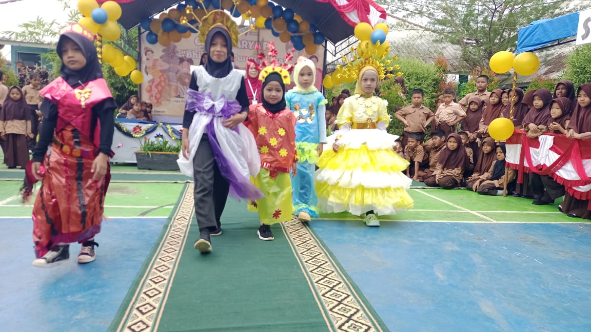 SD PT Pasangkayu Gelar Sosialisasi Parenting Karya P5 Dengan Meriah