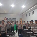 *Subsatgas PAM Pastikan Keamanan Kantor Penyelenggara Pilkada Aman di Hari Raya Natal* IMG-20241225-WA0119