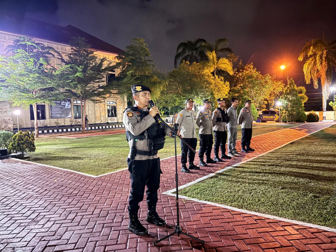 *Gabungan Satgas Operasi Mantap Praja, Polda Sultra Melaksanakan Patroli Skala Besar Wujudkan Stabilitas Keamanan di Kota Kendari*