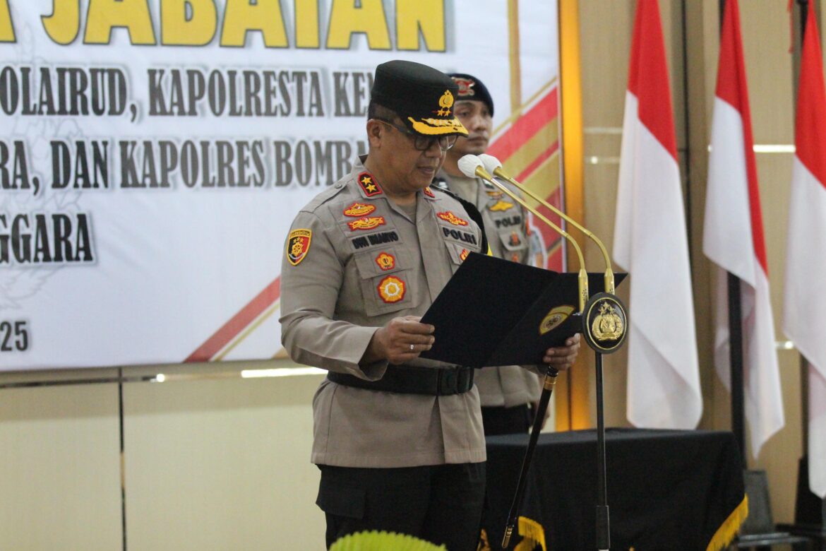 Pimpin Sertijab Sejumlah Pejabat Utama dan Kapolres, Ini Pesan Kapolda Sultra Irjen Pol Dwi Irianto, S.I.K., M.Si*