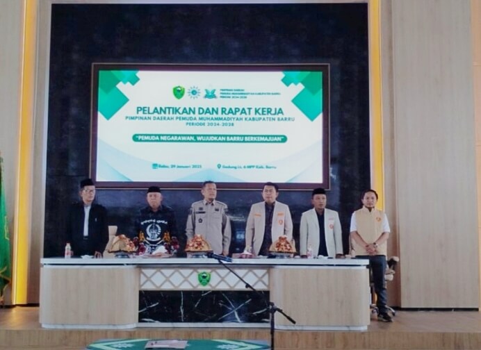 Sekda Hadiri Pelantikan Pemuda Muhammadiyah Barru: Sinergi untuk Kemajuan Daerah