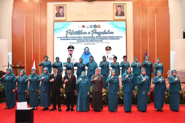 Gubernur Sulsel Lantik Andi Milawati Abustan sebagai Ketua TP-PKK Barru