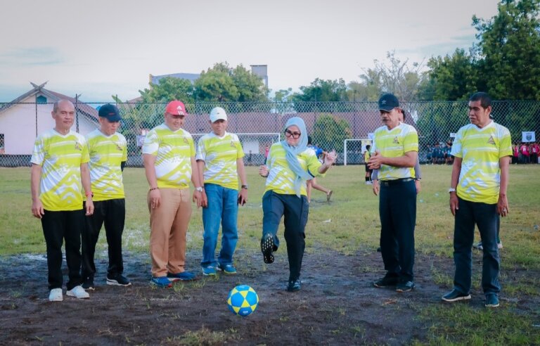 Bale Salo Bale Tasi OKESIH! Liga Ramang 2025 Resmi Dibuka di Desa Madello, Barru