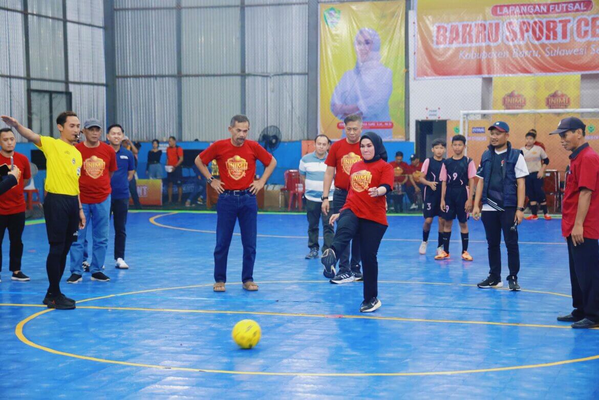 Bupati Barru Resmi Buka “Inimi Futsal Student Open Tournament 2025”, Dorong Jadi Agenda Tahunan dan Lahirkan Atlet Berprestasi