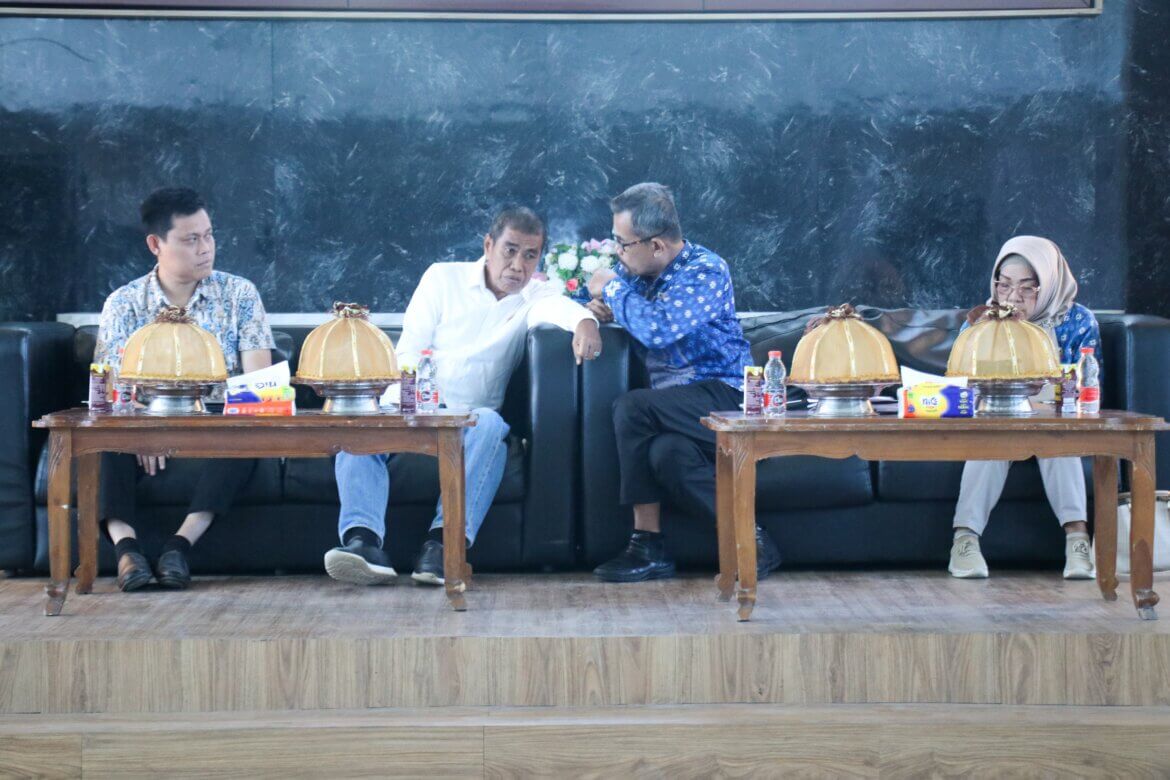 Mewakili Bupati, Sekda Barru Resmi Buka Forum Perangkat Daerah untuk Penyusunan RPJMD dan Renstra 2025–2029