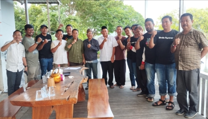 Panitia Kongres PWI Barru Resmi Dibentuk di Teras Empang Lembae