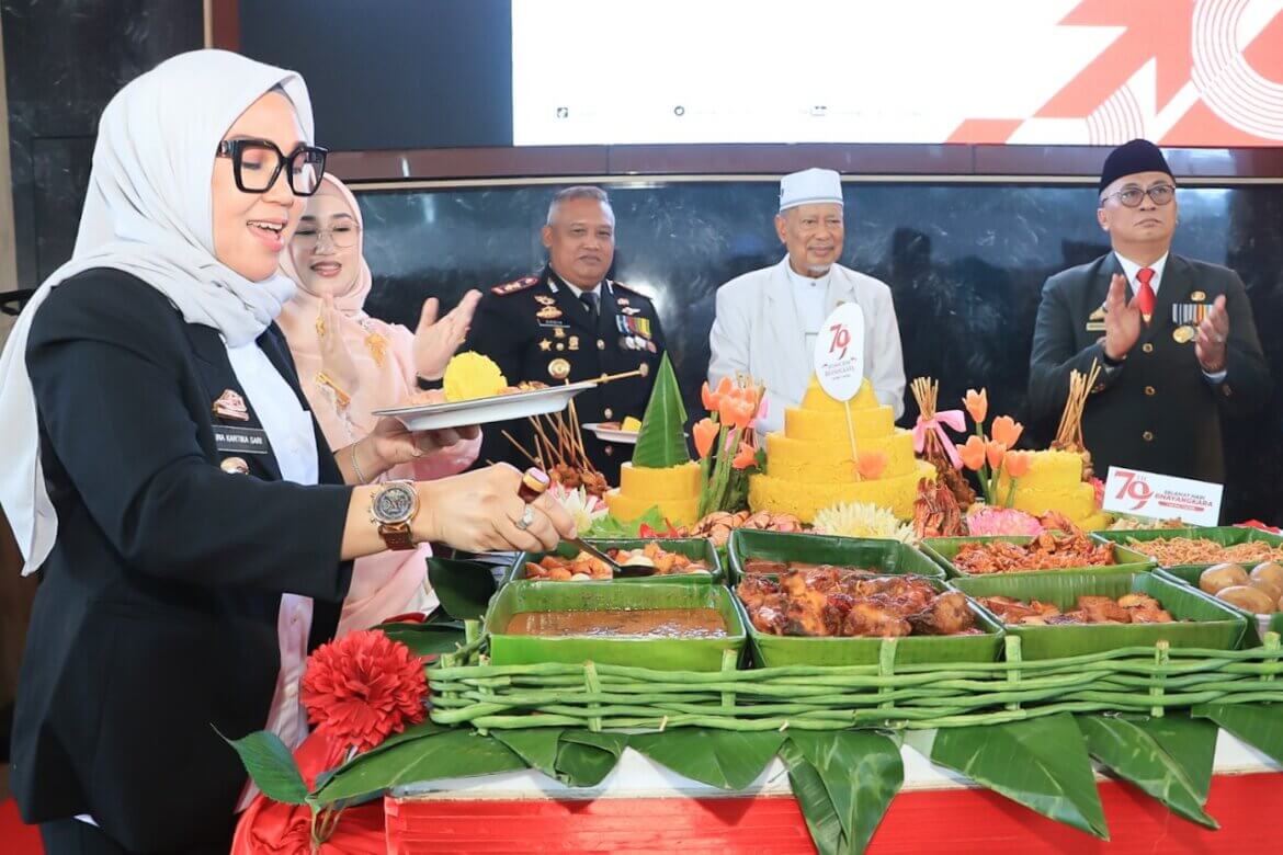 Bupati Barru Hadiri Syukuran peringatan Hari Bhayangkara ke-79
