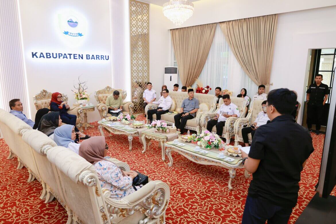 Festival Budaya To Berru 2025 Siap Digelar di Palanro, Bupati Barru Tekankan Nilai Otentik dan Daya Tarik Nasional