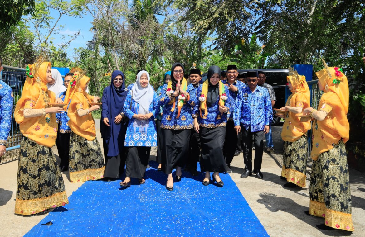 Andi Ina Ajak Siswa Berani Bermimpi