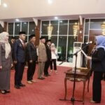 Pemkab Barru Lantik Enam Pejabat Administrator, Bupati Tekankan Loyalitas dan Profesionalisme IMG_20250710_135100