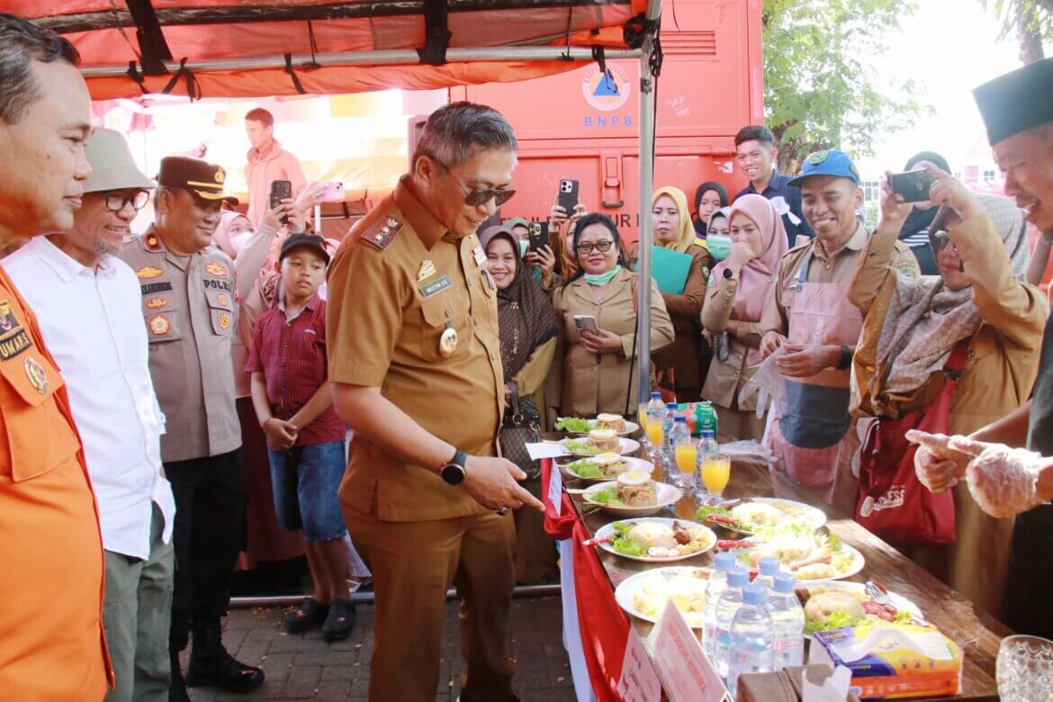 Lomba Masak Nasi Goreng Merdeka Warnai HUT RI ke-80 di Barru, Peserta Didominasi Para Pimpinan Instansi