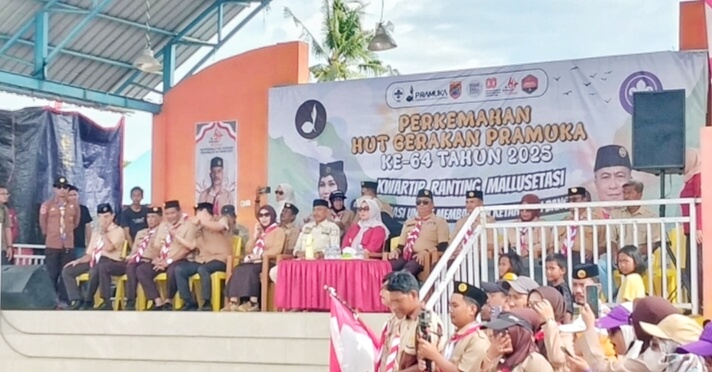 Bupati Barru Andi Ina Kartika Sari Tutup Perkemahan di Cilellang, Ajak Generasi Muda Jadi Pemimpin Tangguh