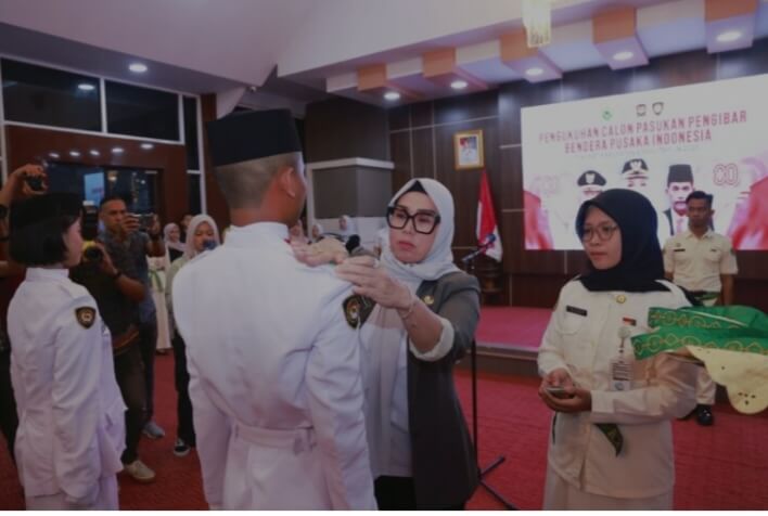 Bupati Barru Kukuhkan 70 Calon Paskibraka Tahun 2025