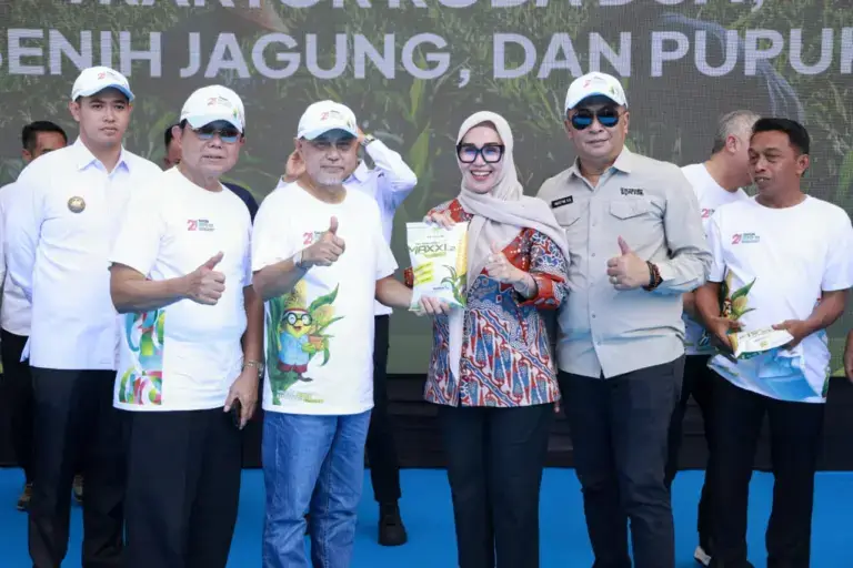 Kehadiran Bupati dan Wabup Barru Dapat Apresiasi Mentan dan Gubernur Sulsel