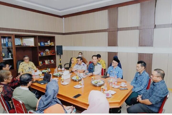 Wakil Bupati Barru Sambut Perumda AUJ Bontang, Dorong Konektivitas Antar Daerah