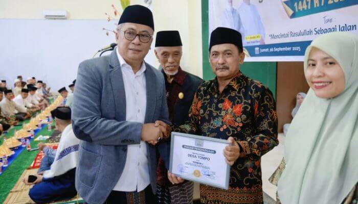 Pemkab Barru dan Baznas Peringati Maulid Nabi dengan Tema “Mencintai Rasulullah sebagai Jalan Meraih Cinta Ilahi