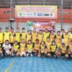 Kapolres Ananda Fauzi Harahap Cetak Dua Gol, Warnai Laga Persahabatan Polres Barru vs Jurnalis IMG_20251011_051537