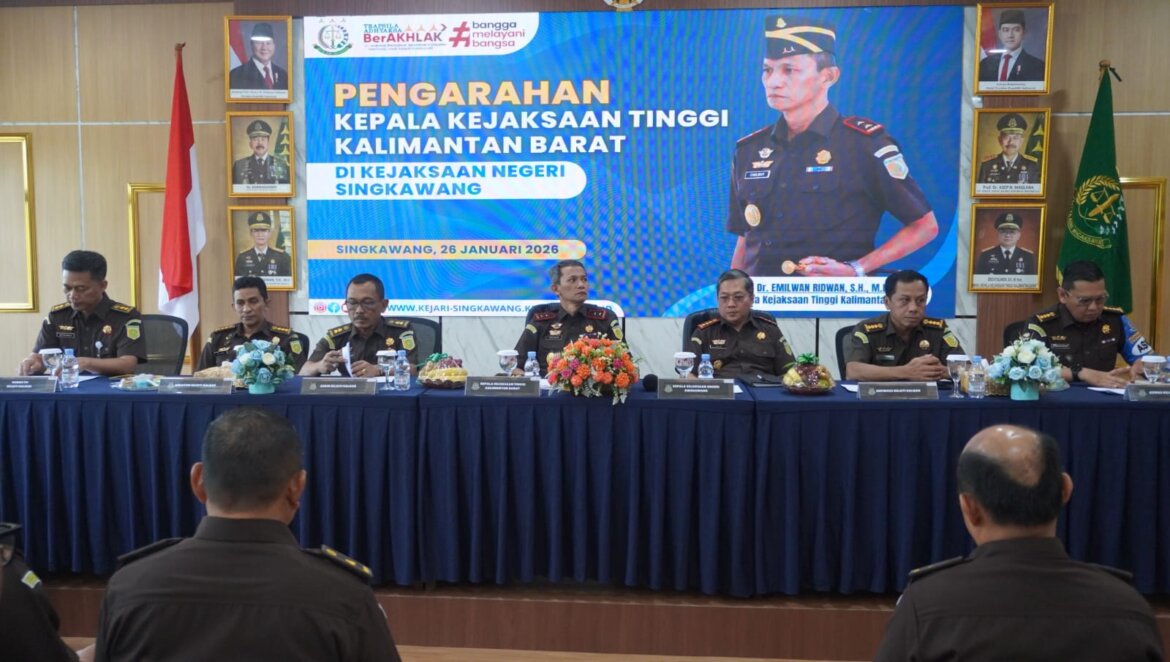 Kajati Kalbar lakukan Kunjungan Kerja pada Kejari Singkawang, Berikan Pengarahan kepada Jajaran