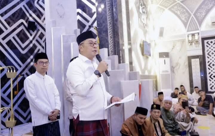 Wabup Barru Kukuhkan Pengurus Masjid Baiturrahman H. Lawe Periode 2025–2028