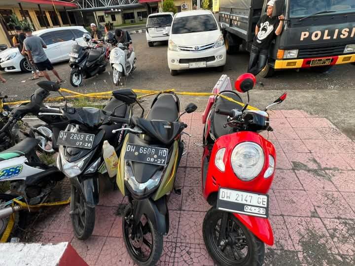 Razia Subuh, Polisi Amankan 10 Motor Terduga Balap Liar di Bone
