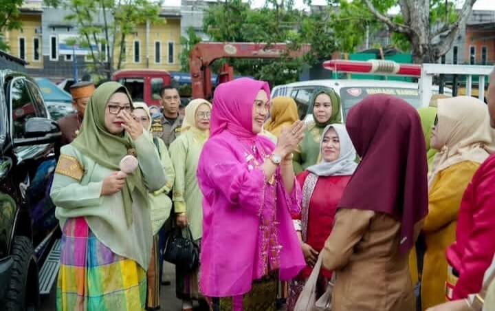 Bupati Barru Pimpin Upacara Hardiknas 2026, Tegaskan Pendidikan Fondasi SDM Unggul