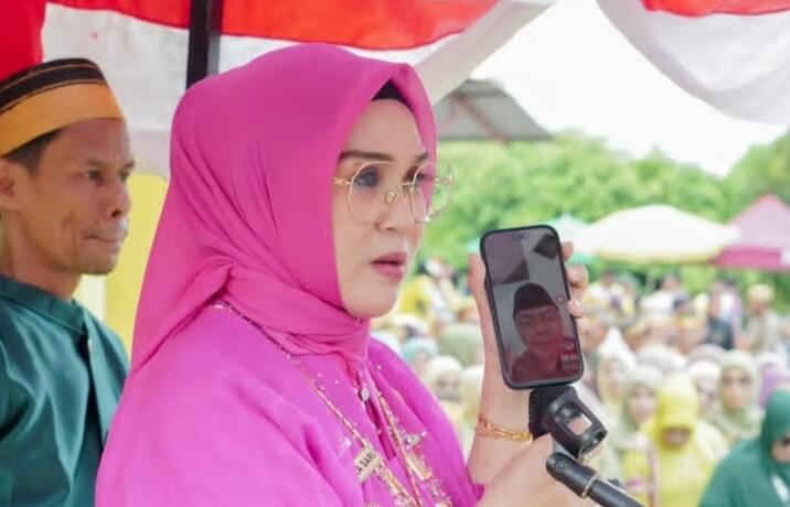Kejutan di Upacara Hardiknas 2026, Bupati Barru Terhubung Virtual dengan Wamendikdasmen