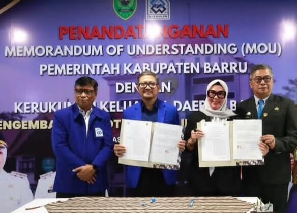 Perkuat Jejaring dan Investasi Daerah, Pemkab Barru Teken MoU dengan KKDB